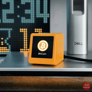 Gadget - Mini Schermo Digitale Programmabile Wi-Fi Multi Funzione con Tracker di Cryptovalute ed Azioni